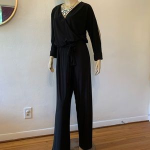 Emma & Michele black cold shoulder jumpsuit Sz Lg